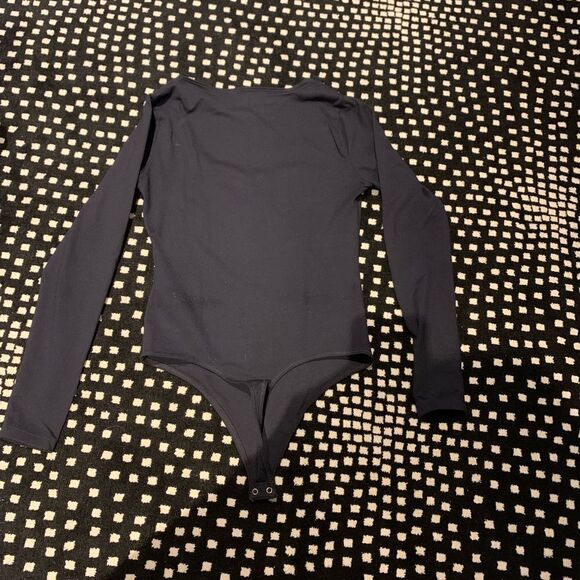 Abercrombie body suit - Picture 5 of 7